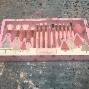 Pink 15-Piece Brush Collection